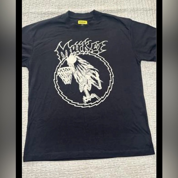 Market Studios Other - ✨ Market Graphic T-Shirt Black Size L ✨